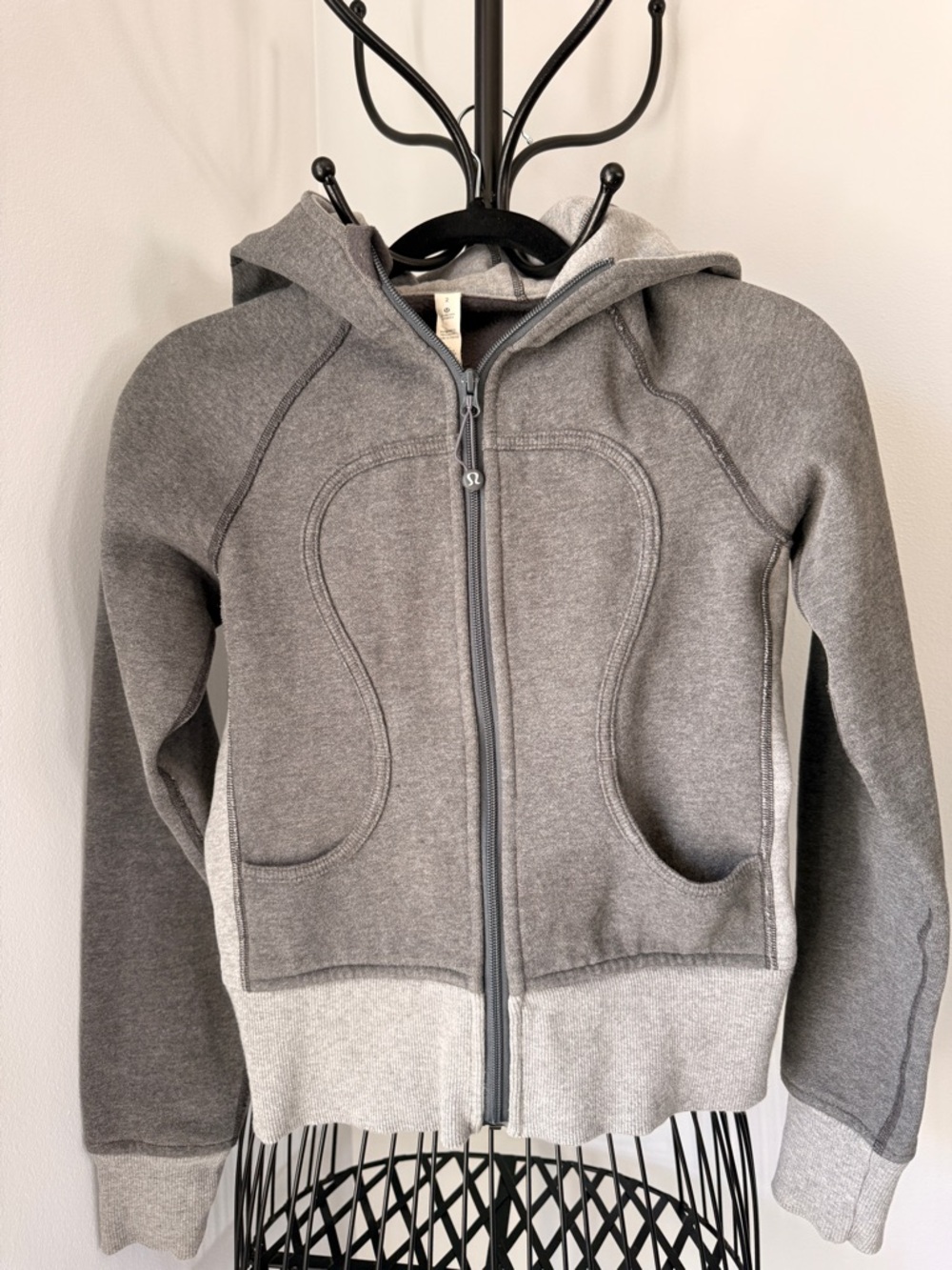 lululemon athletica Girls' Gray Zip Hoodie - Two-Tone Heather